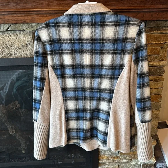 Sundance blue and black plaid jacket size 16 - Picture 6 of 7